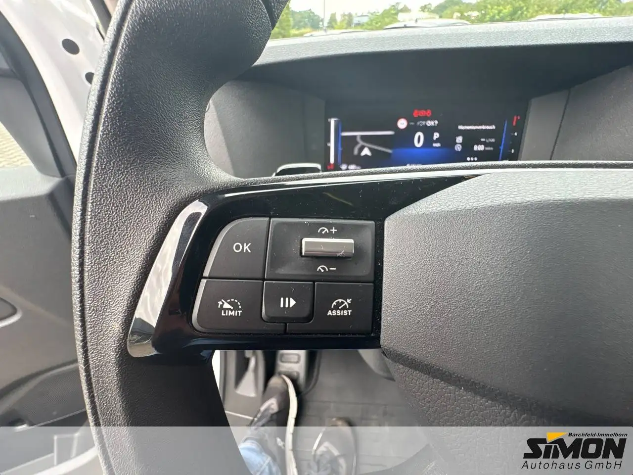 Opel Vivaro Kombi L 2.0 D 177PS 8-Gang Automatik / 9-Sitzer, Navi, PDC, миниатюра 23