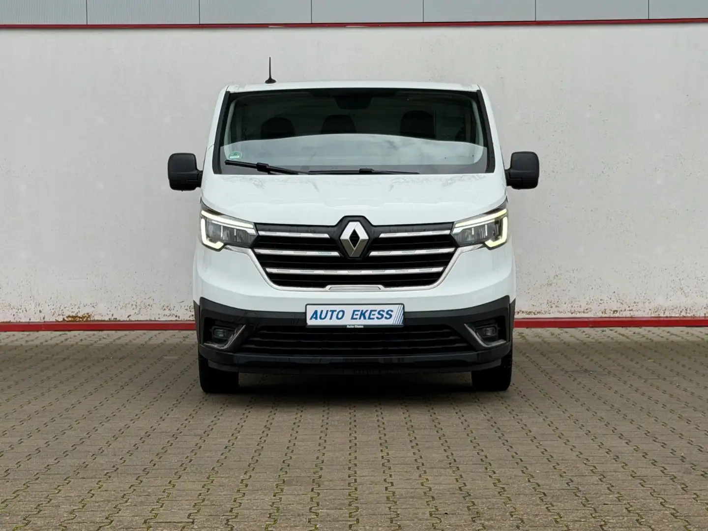 Renault Trafic Kasten 2.0 dCi L2H1 3,0t Komfort LED*PDC* Weiß - 2