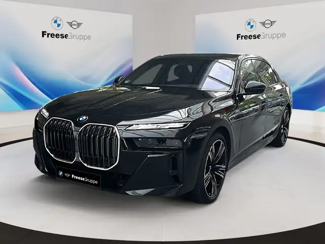 BMW 740 d xDrive AHK 360° STANDHZ HEAD-UP MASSAGE RFK