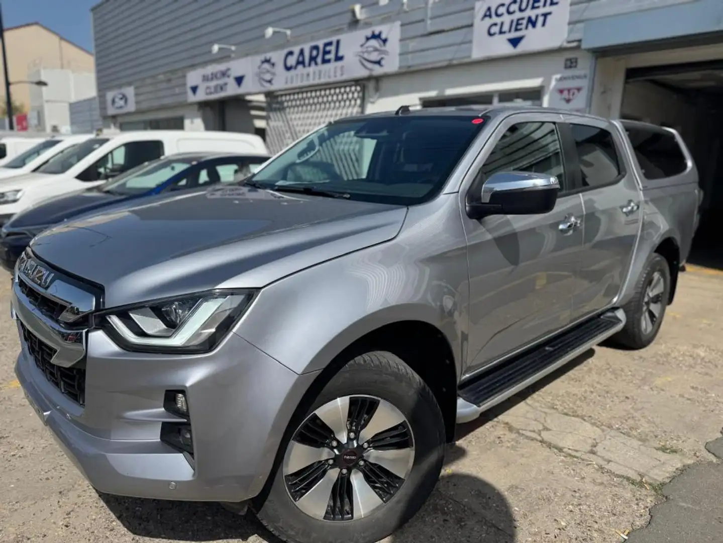 Isuzu D-Max 1.9 TD 163 DOUBLE CABINE LSX Gris - 1