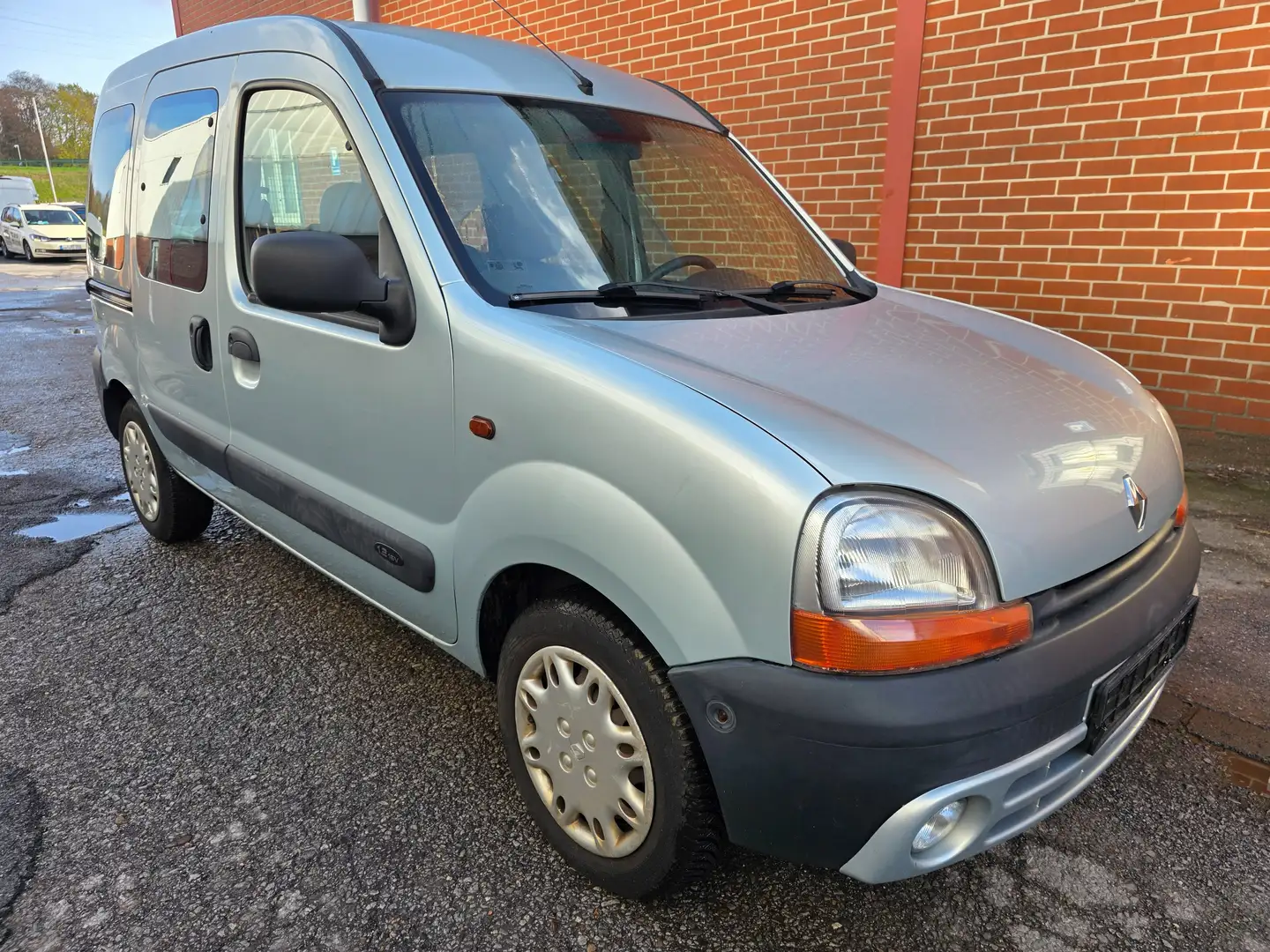 Renault Kangoo Kangoo 1.2 16V Authentique 88000 tkm Grau - 2