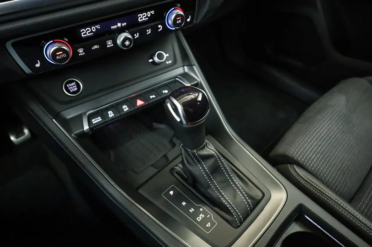 Audi Q3 S line 40 TDI qu. Matrix*Assist*Sou 15