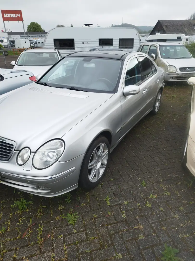 Mercedes-Benz E 450 E 500 (211.070) Vollausstattung Gri - 2