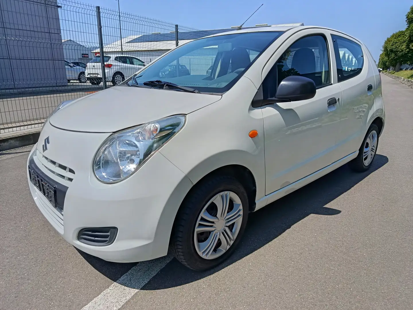 Suzuki Alto 1.0i GA Eur5 Blanc - 1
