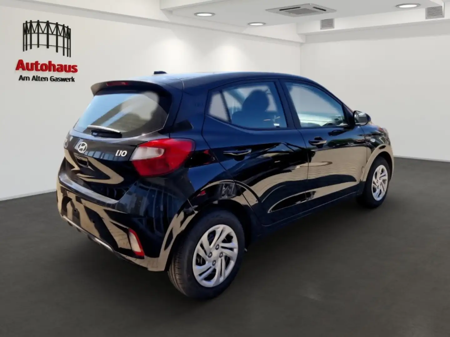 Hyundai i10 KLIMA+TEMPOMAT+ANDROID/APPLE CARPLAY+FERNLICHTASSI Schwarz - 2