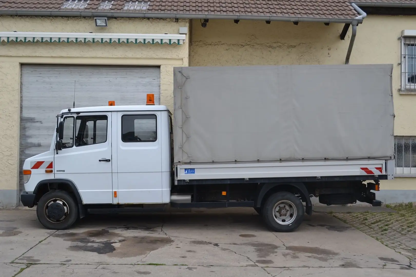 Mercedes-Benz 816 Vario Pritsche Plane Doka 145tkm Bluetec 5 Weiß - 2