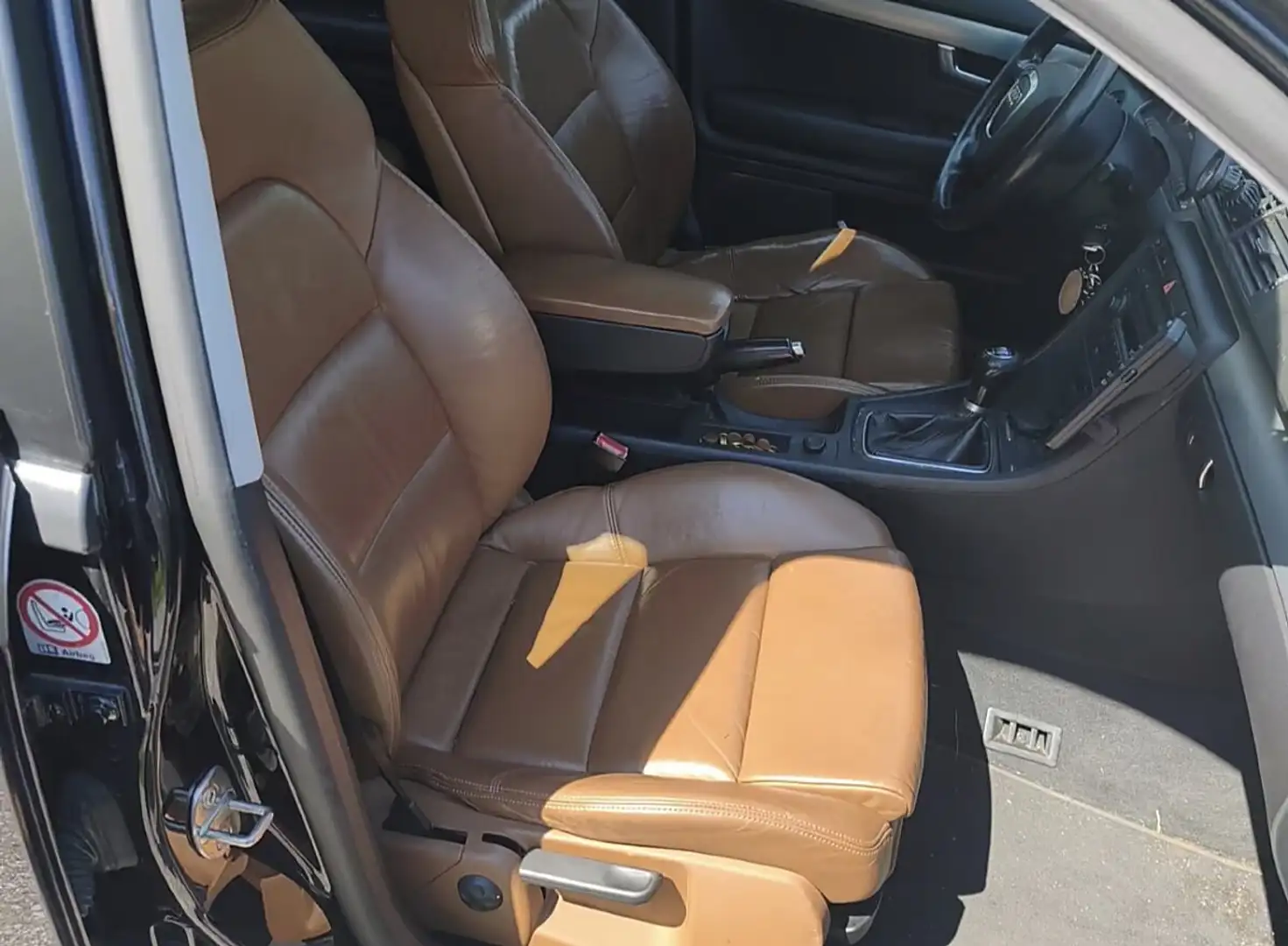 Audi A4 2,0 TFSI 02/2027 + 4 Monate Schwarz - 1