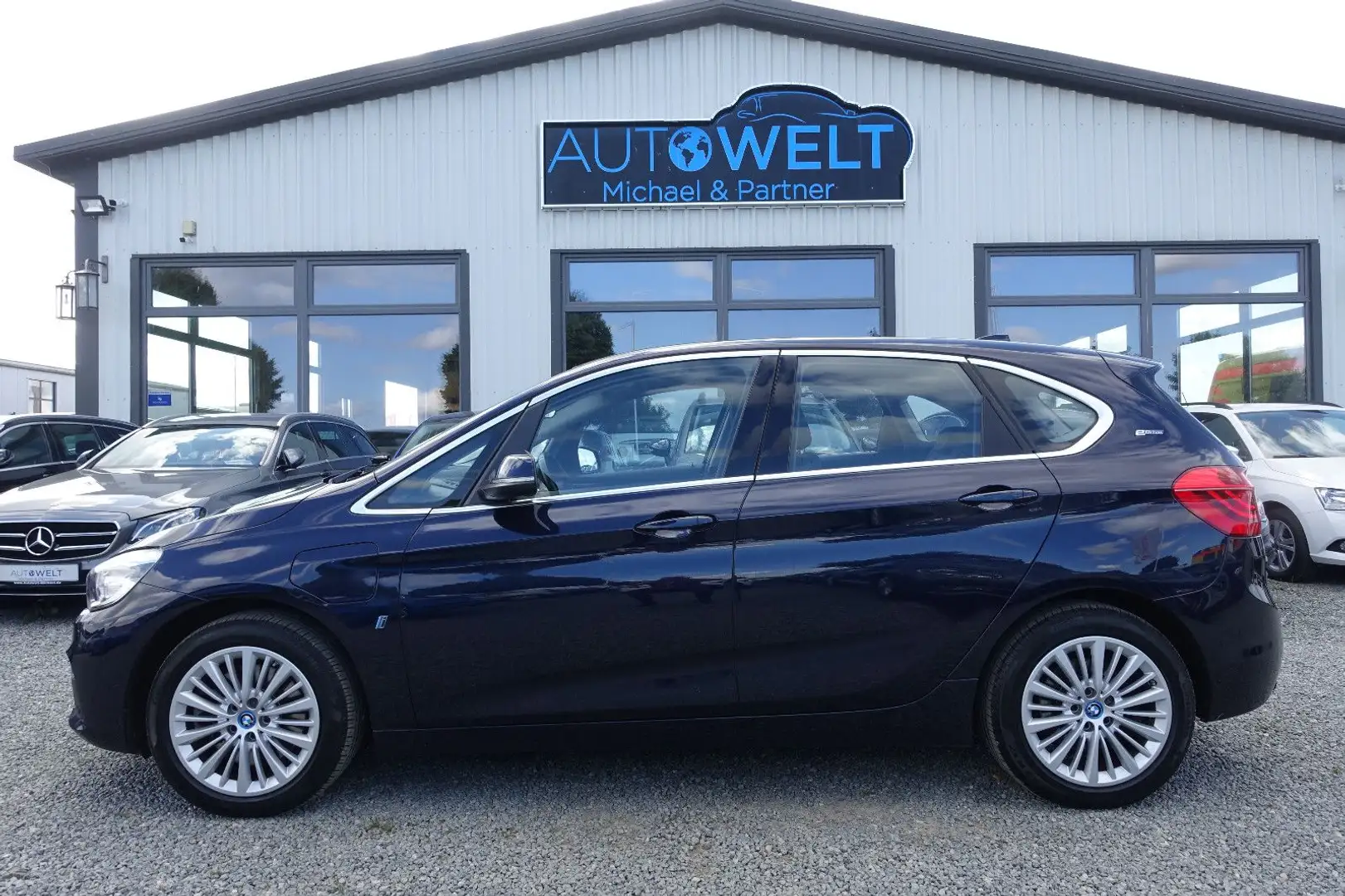 BMW 225 xe iPerformance Aut. KLIMA KAM LED LEDER NAVI Blue - 1