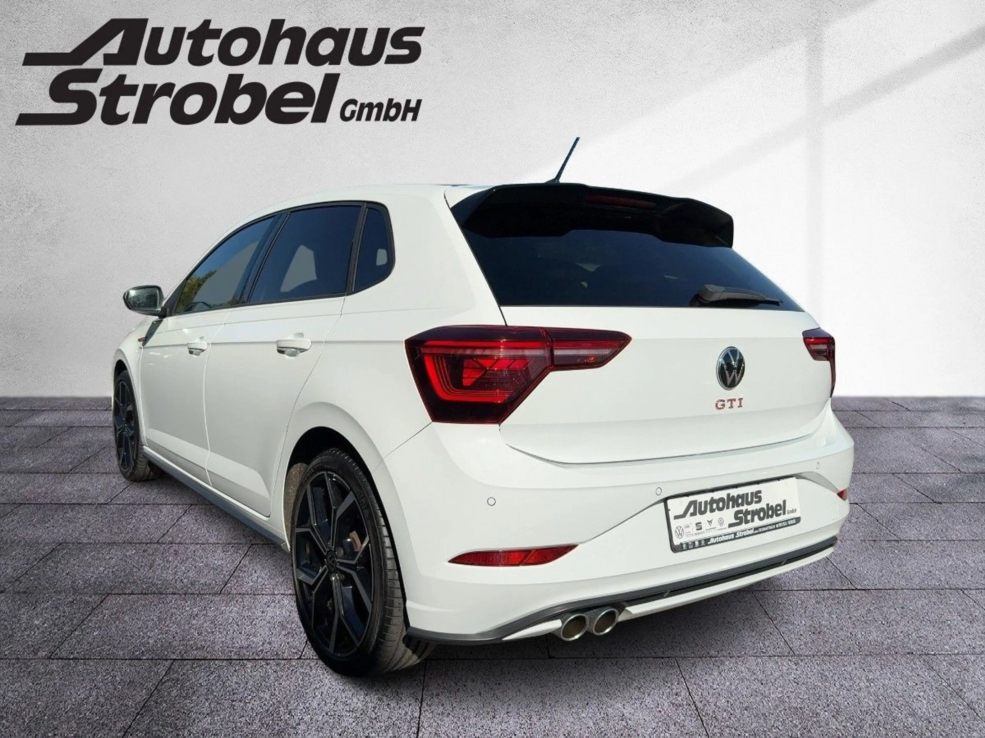 Volkswagen Polo GTI 2.0 TSI DSG ACC Navi LED-Matrix Climatr — photo 5