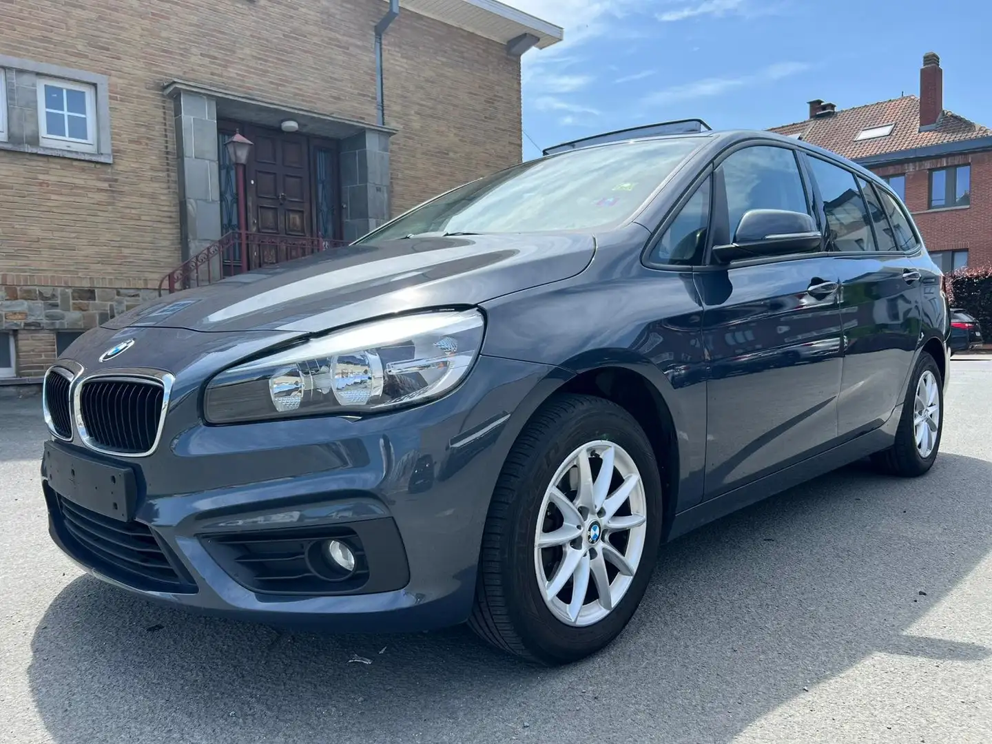 BMW 216 Active Tourer d Modrá - 1