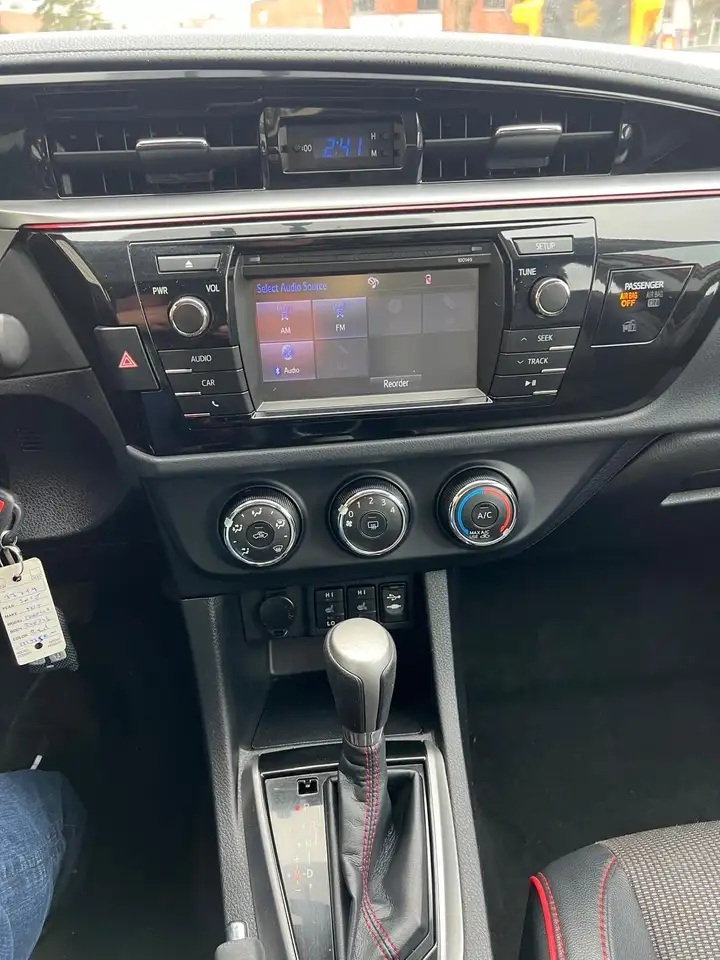 Toyota Corolla снимка Toyota Corolla