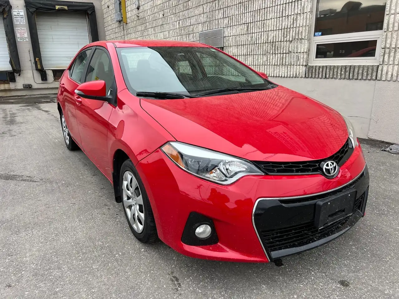 Toyota Corolla снимка Toyota Corolla