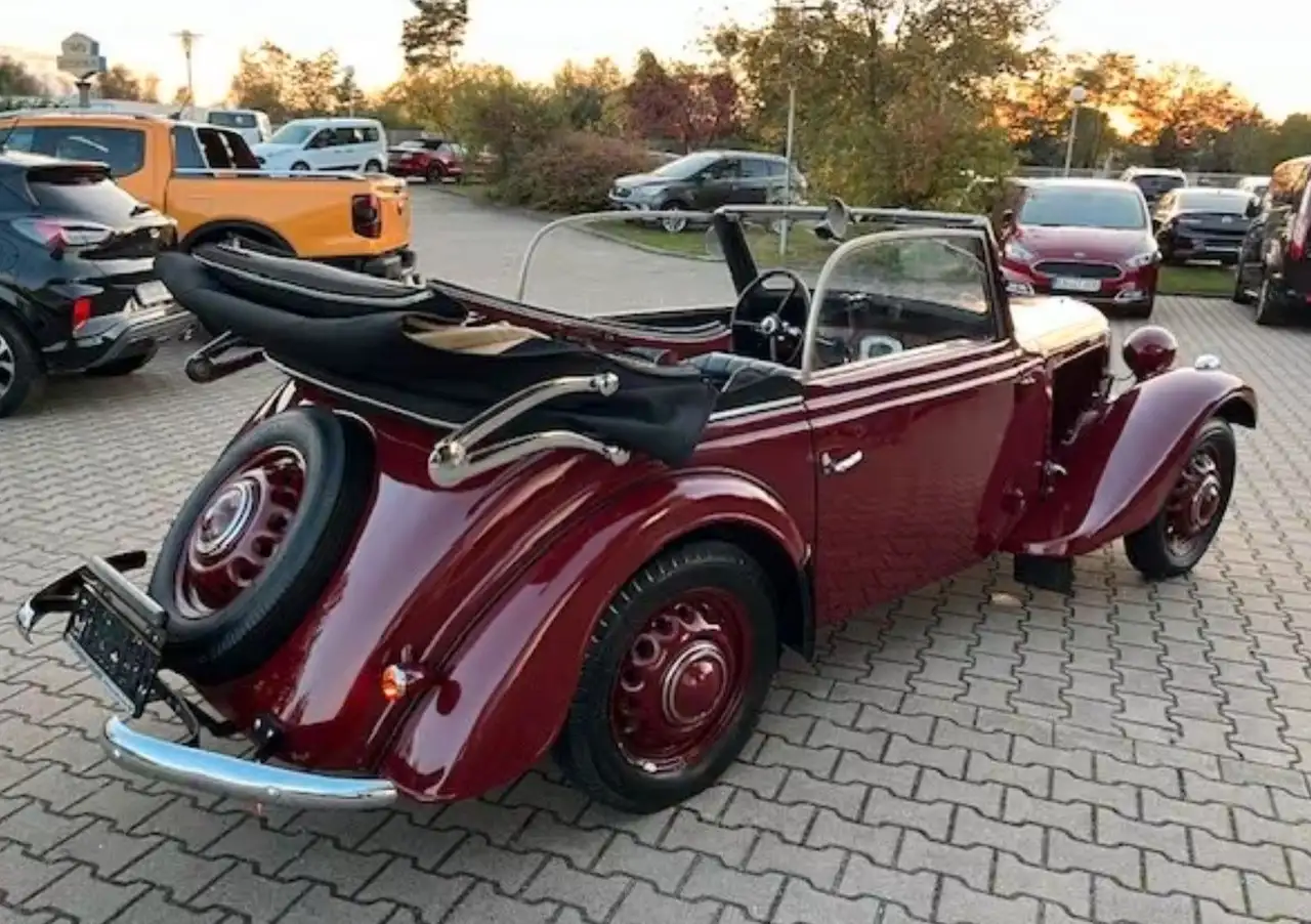 Adler Trumpf Junior 25 Cabrio Karmann Karosserie, foto 2