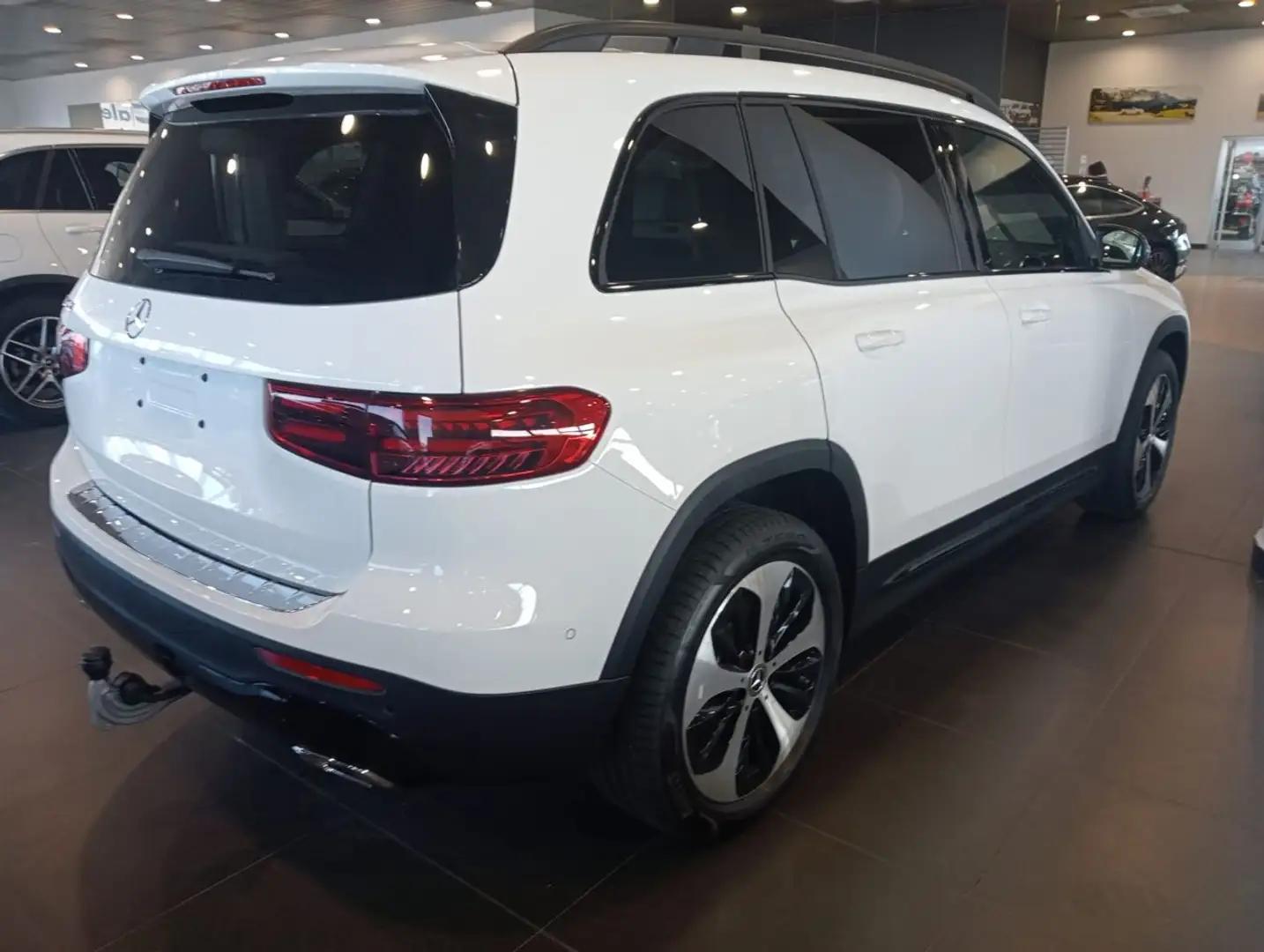 Mercedes-Benz GLB 200 Blanco - 2