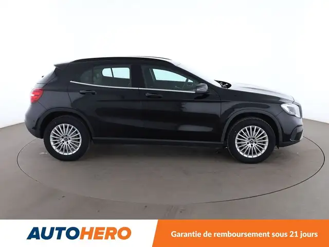 Mercedes-Benz Gla view 7