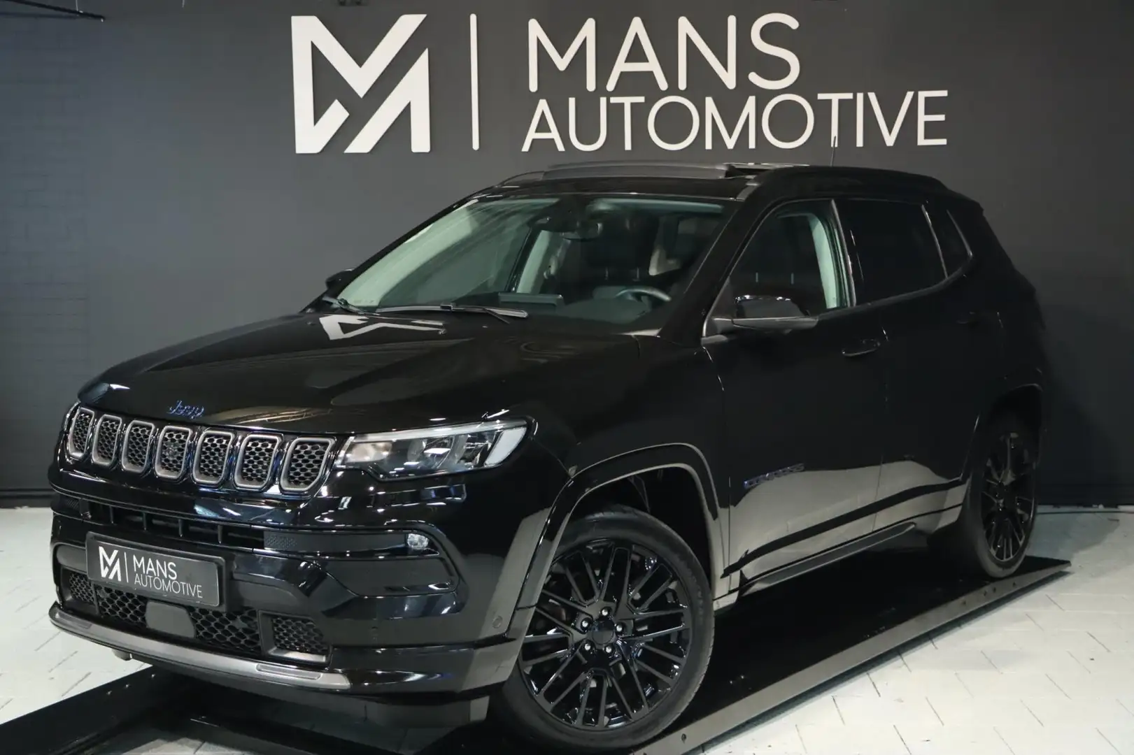 Jeep Compass 4xe Plug-in Hybrid Electric S / PANODAK / MEMORY / Noir - 1