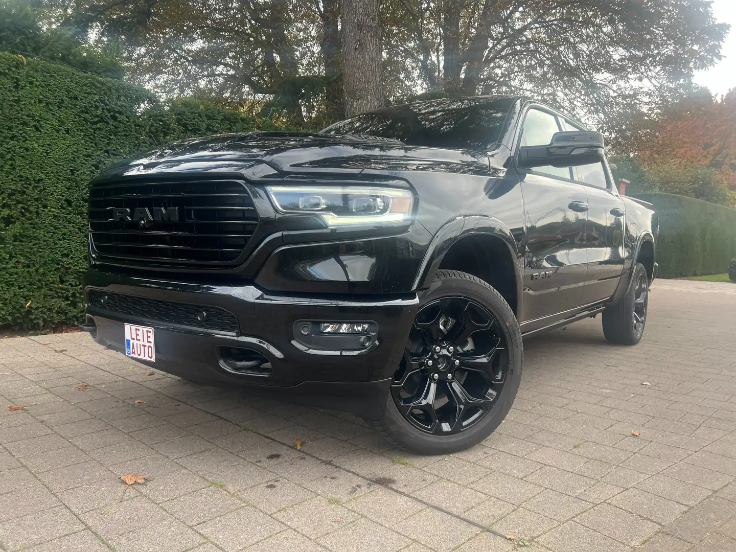 Dodge RAM Longhorn Black pack € 78.900,-excl. btw - 1