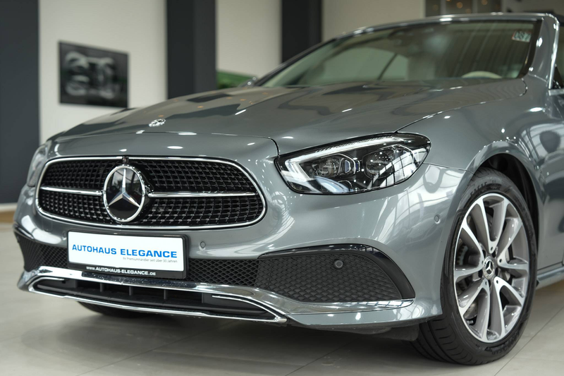 Mercedes-Benz E 400 d Cabrio 4Matic*AVANTGARDE*360°*MULTIBEAM* — photo 7