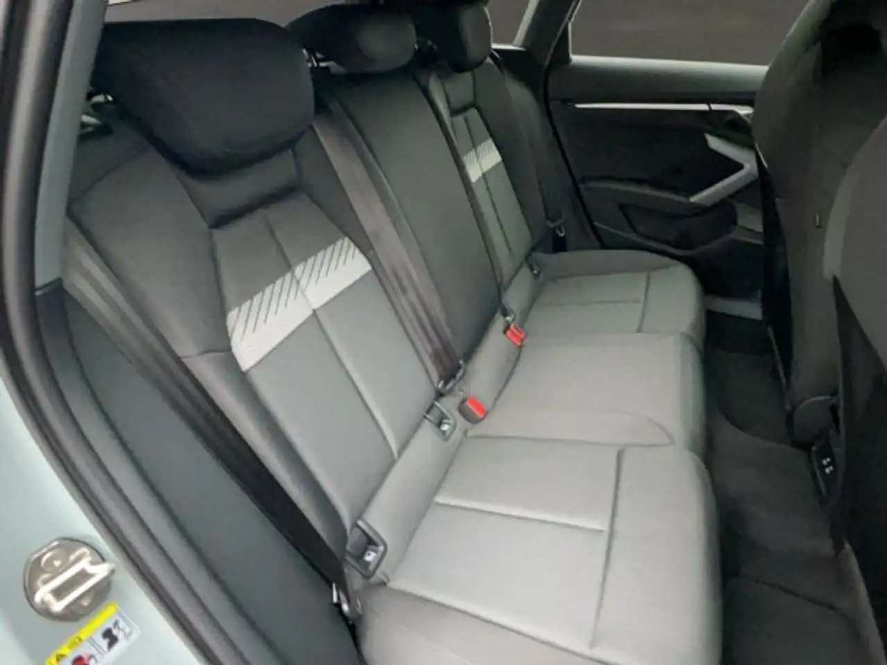 Audi A3 30 TFSI advanced NAVI+ACC+LED+KAMER 15