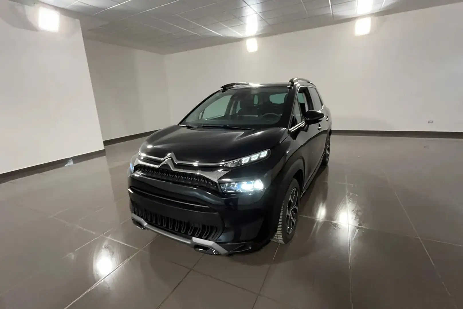 Citroen C3 Aircross C3 Aircross 1.2 puretech Plus s&s 110cv Noir - 1