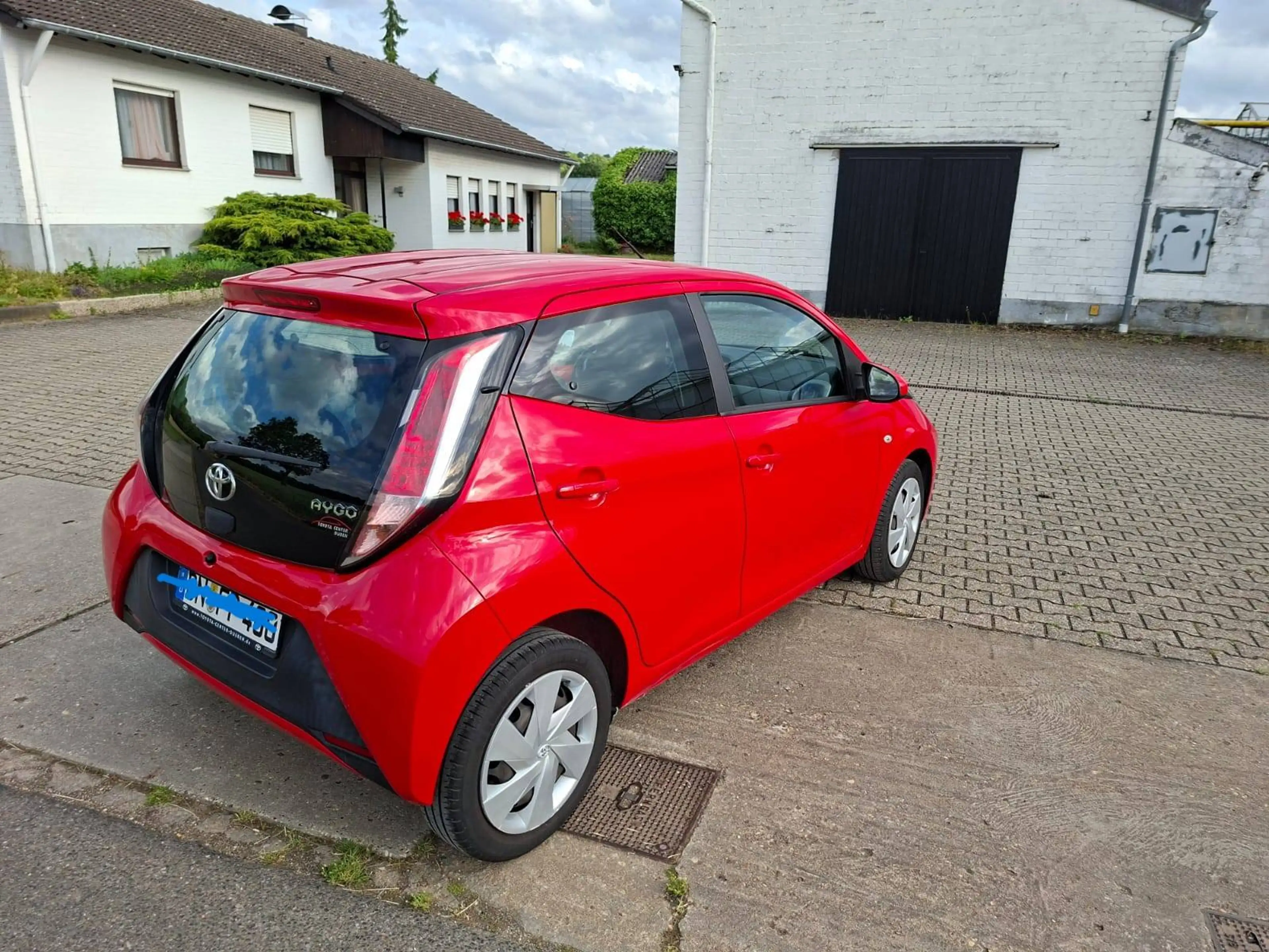 Toyota Aygo x-play Top Zustand Wenig gelaufen ,Klima — photo 17