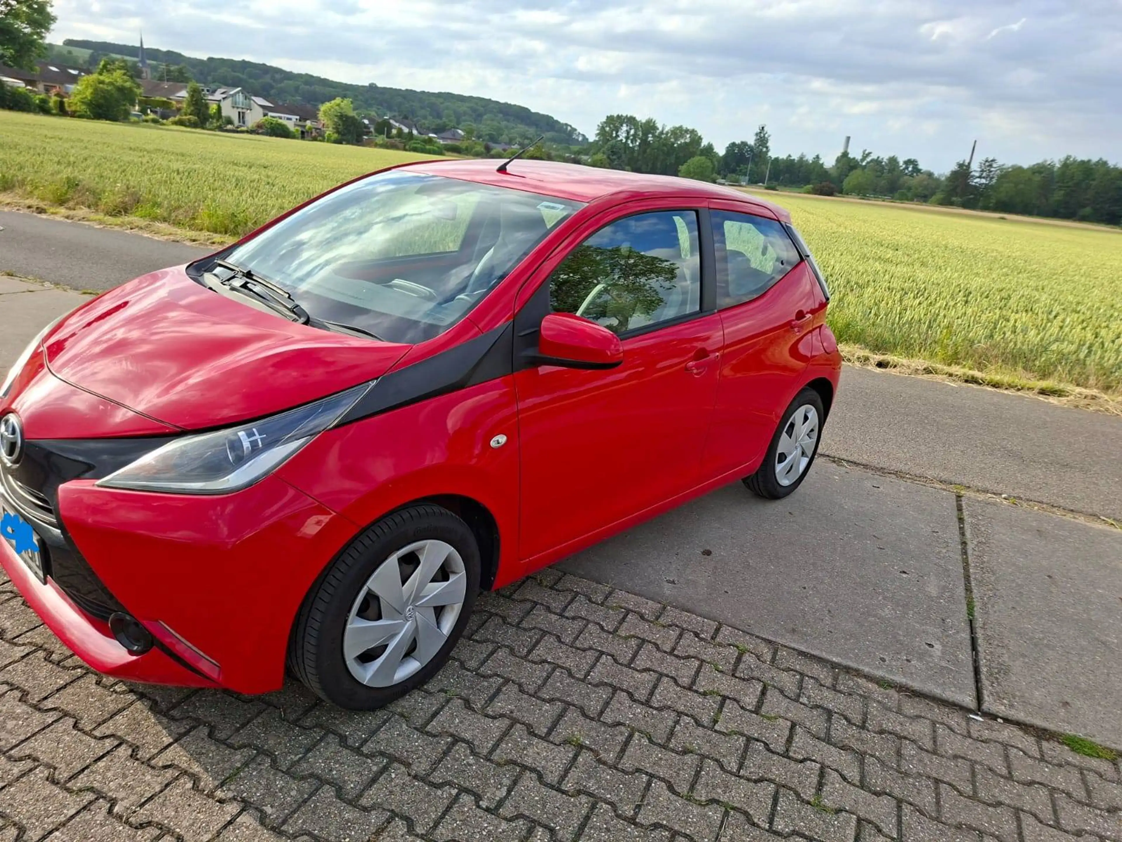 Toyota Aygo x-play Top Zustand Wenig gelaufen ,Klima