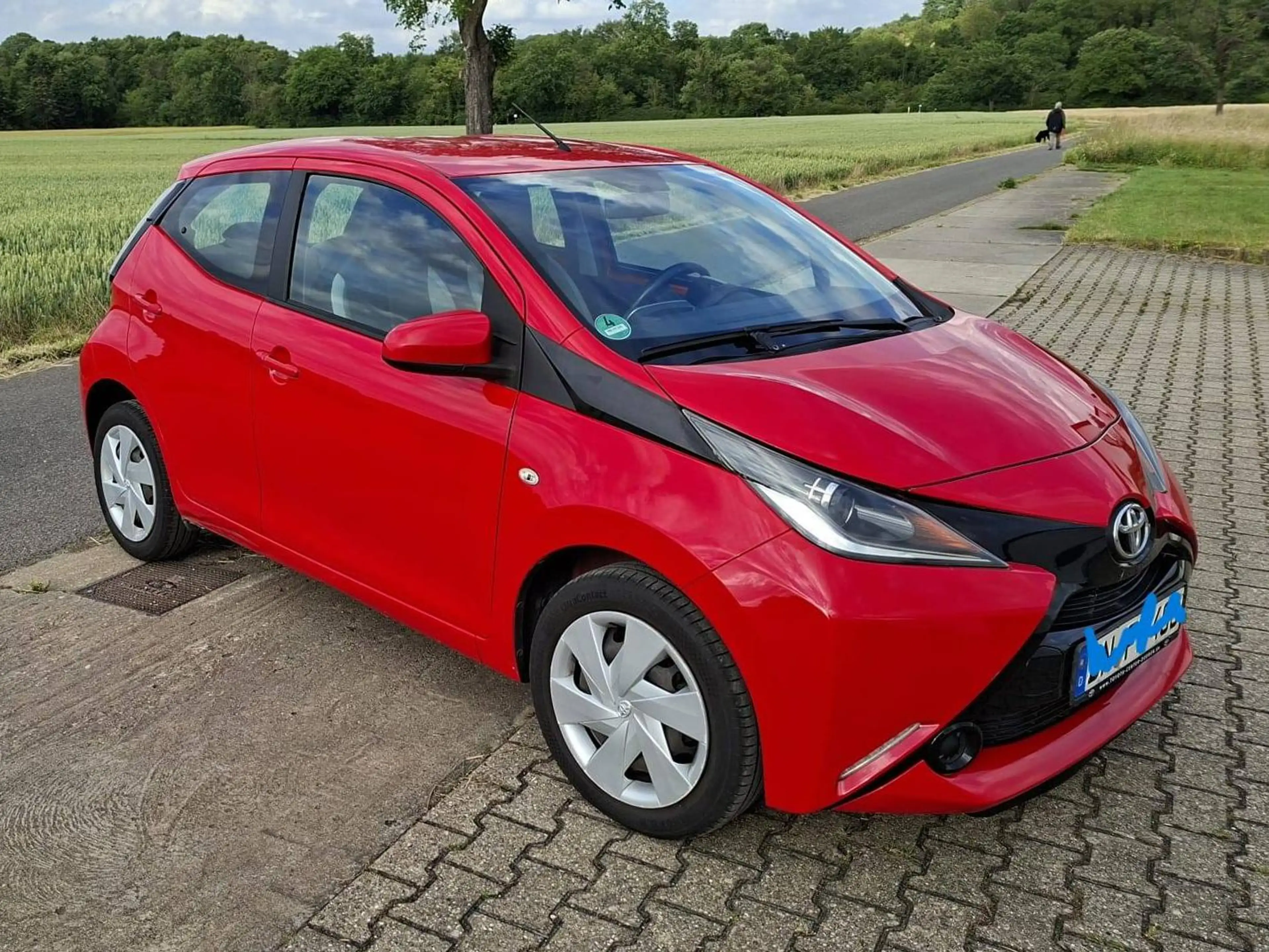 Toyota Aygo x-play Top Zustand Wenig gelaufen ,Klima — photo 15