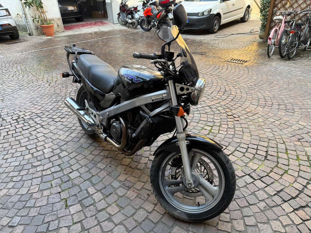 Honda NTV 650