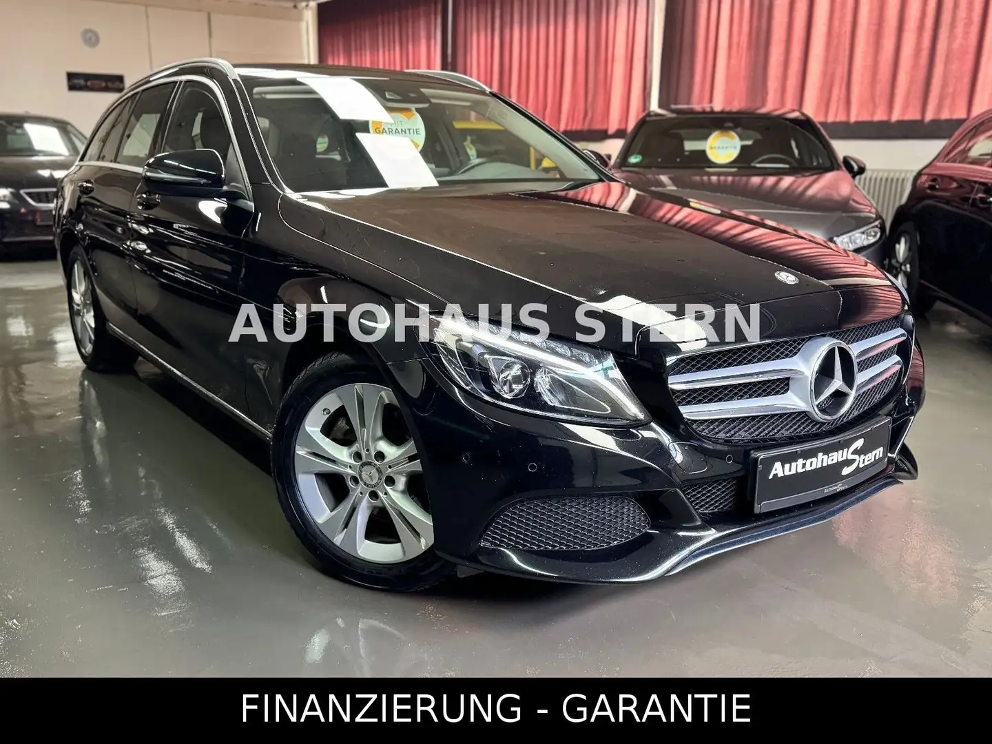 Mercedes-Benz C 200 T CGI LED AHK 8xReifen Kamera Tempomat Nav Schwarz - 1