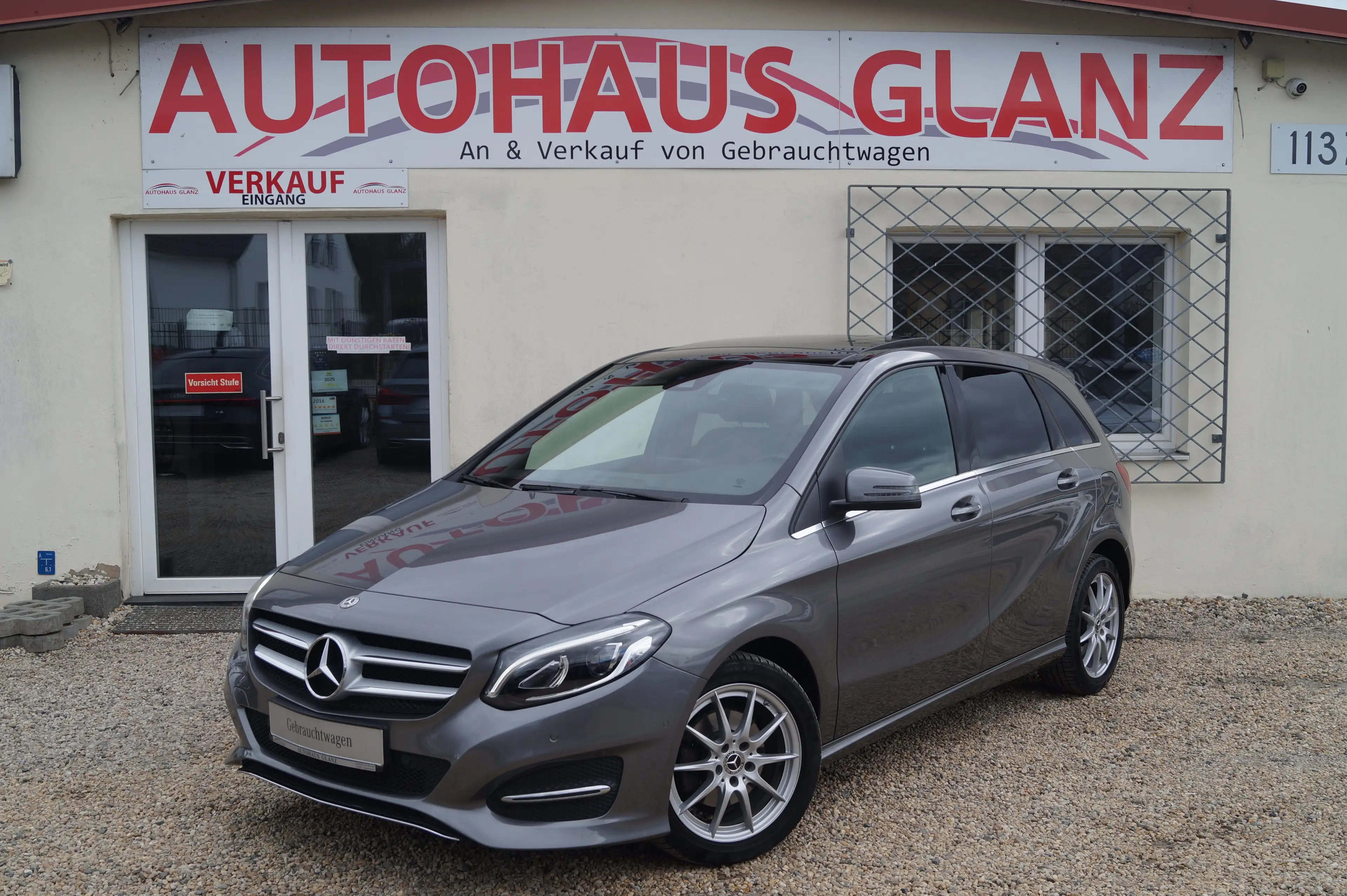 Mercedes-Benz B 220 B 220 d Urban Style Edition Pano