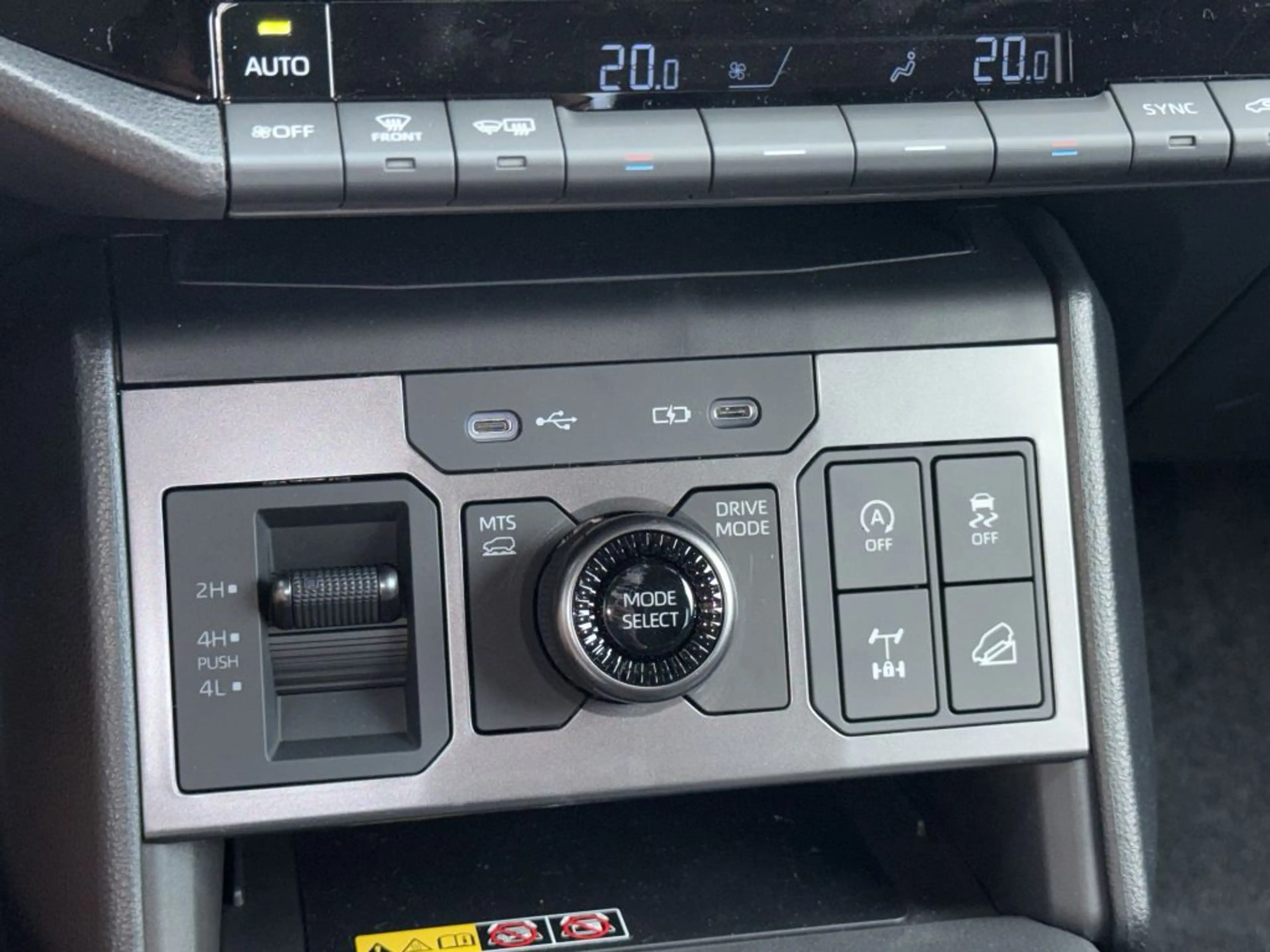 Toyota Hilux 2.8 Mild-Hybrid Executive MY2026,ACC,LED,sofort — photo 13