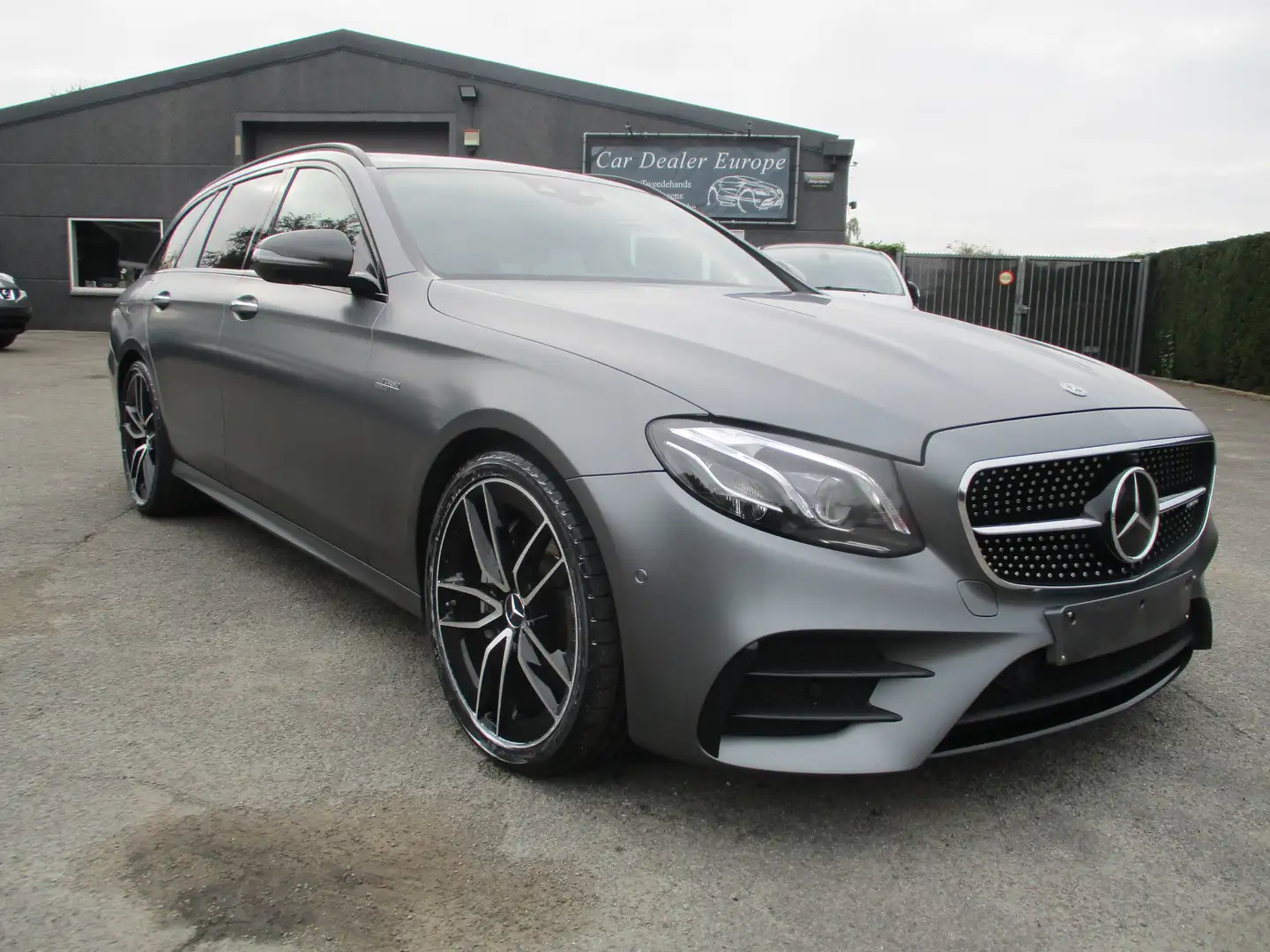 Mercedes-Benz E 53 AMG 4-Matic T/ Mogelijkheid Lichte Vracht/FULL/435Pk! Gris - 2