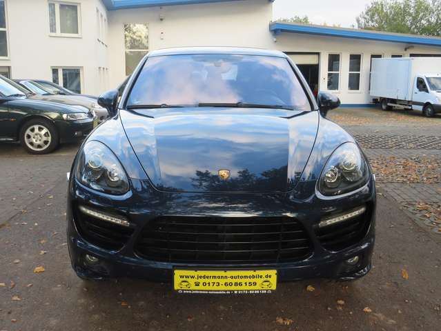 Porsche Cayenne Turbo