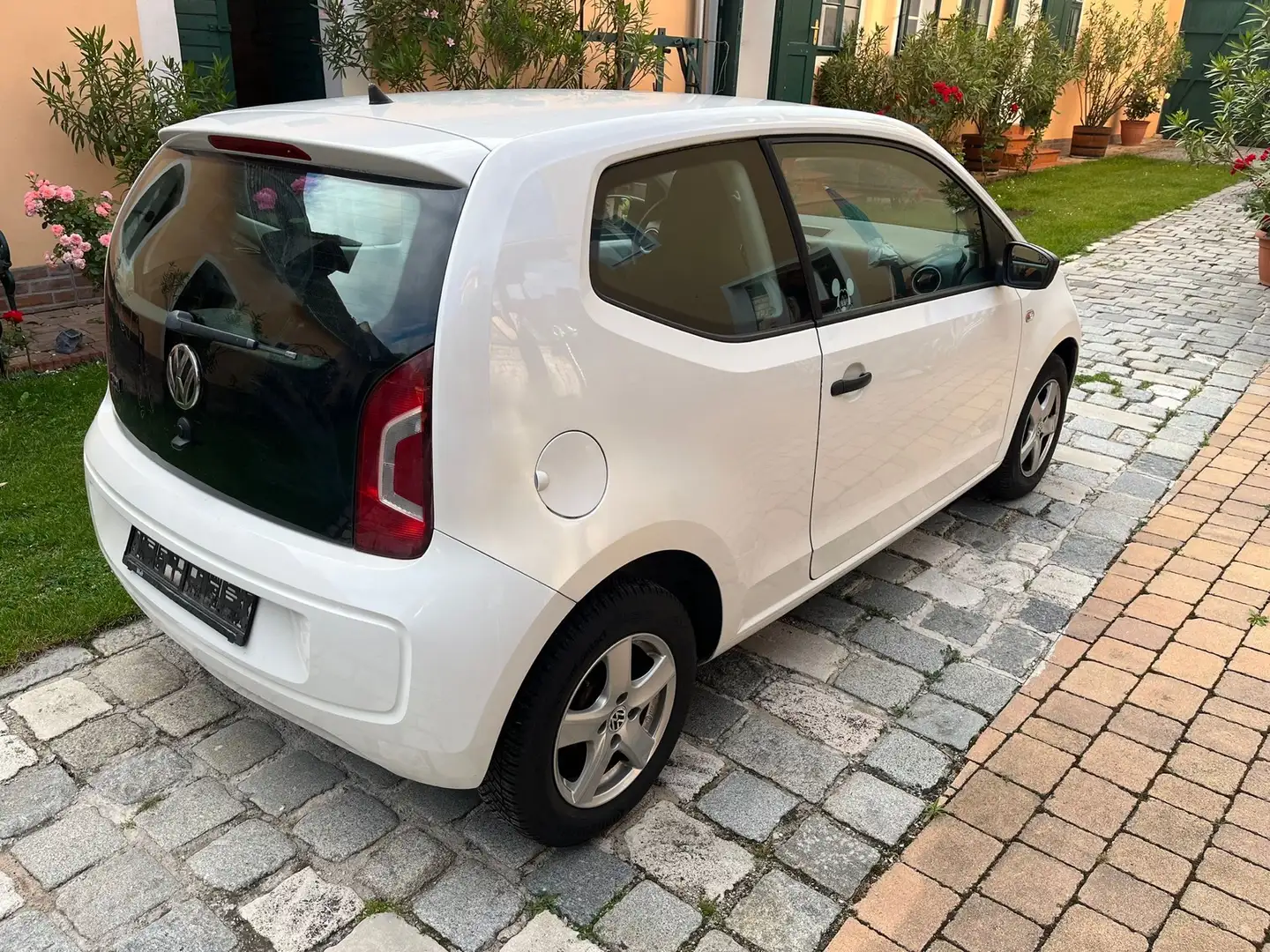 Volkswagen up! Up 1,0 take - 2