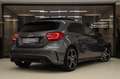 Mercedes-Benz A 250 AMG PANO/CAM/H&K/MEMORY/STOELV/BOMVOL Grijs - thumbnail 4