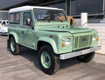 90 2.5 diesel Hard Top Heritage