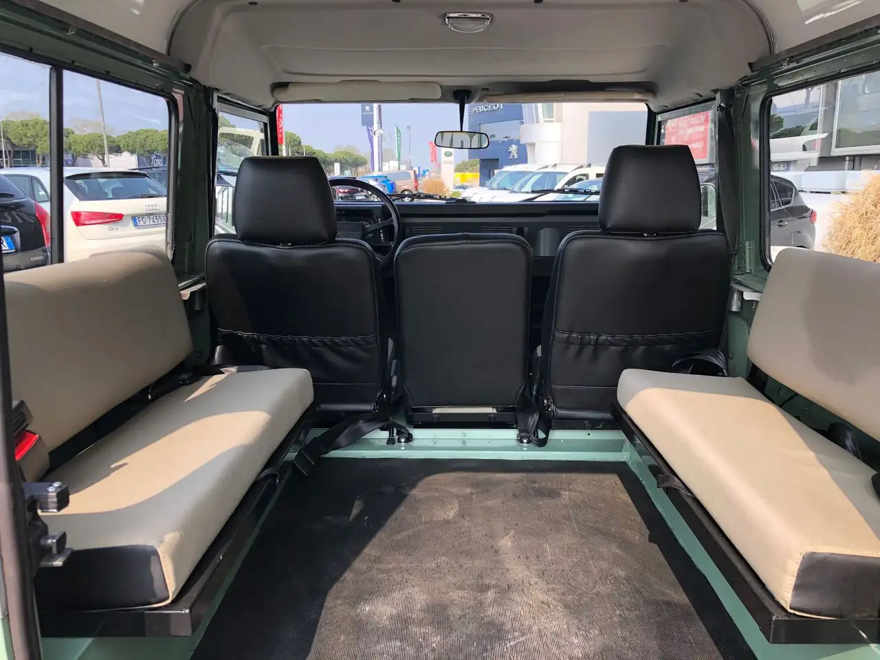 Land Rover Defender 90 2.5 diesel Hard Top Heritage, foto 10