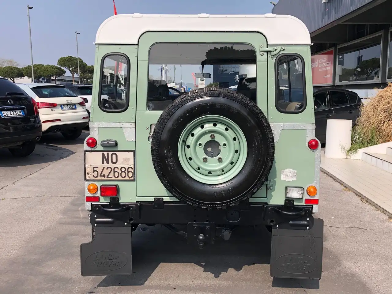 Land Rover Defender 90 2.5 diesel Hard Top Heritage, foto 3