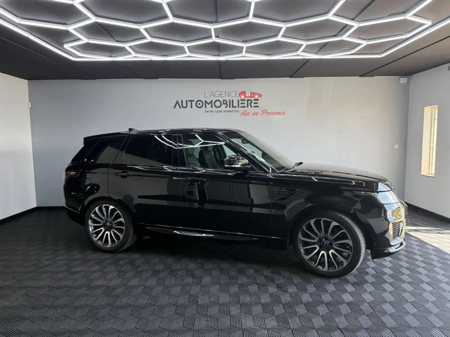 Land Rover Range Rover Autobiography Mark VIII SWB V8 S/C 5.0L 525ch Noir - 2