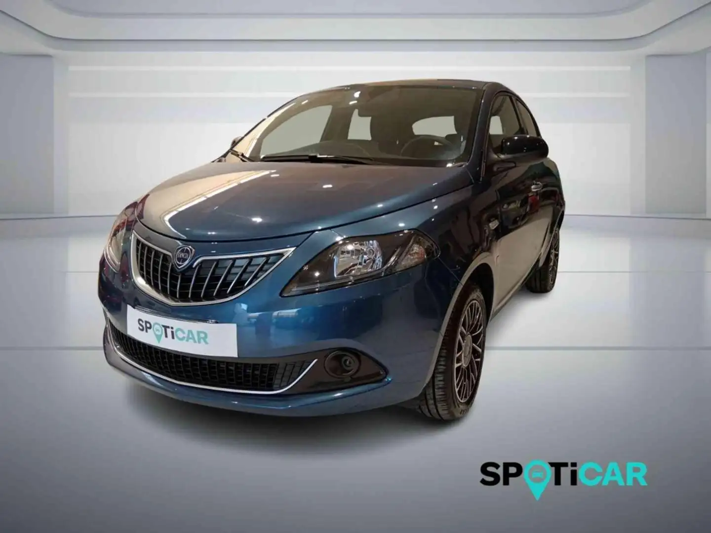 Lancia Ypsilon 1.0 FireFly 5 porte S&S Hybrid Platino Blu/Azzurro - 1