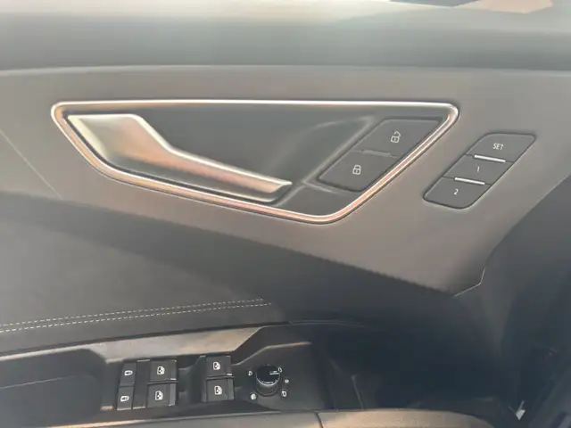 Audi Q4 E-Tron view 8