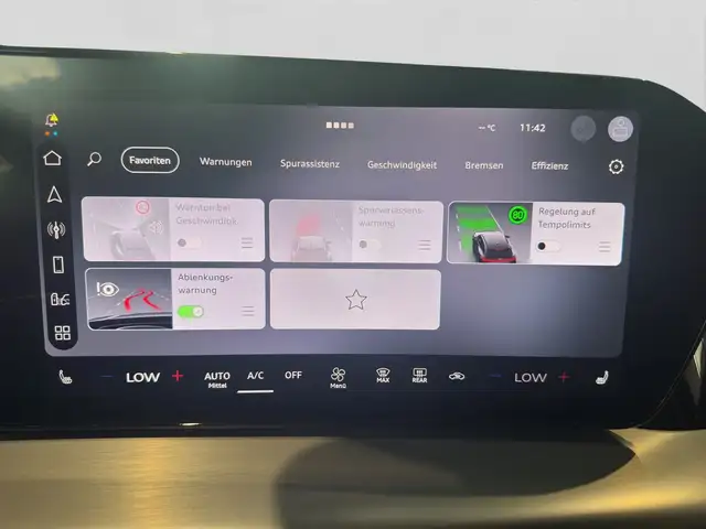 Audi Q4 E-Tron view 14
