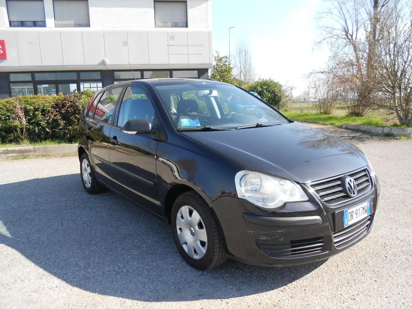 Volkswagen Polo 1.2/60CV 5p. United Negro - 1