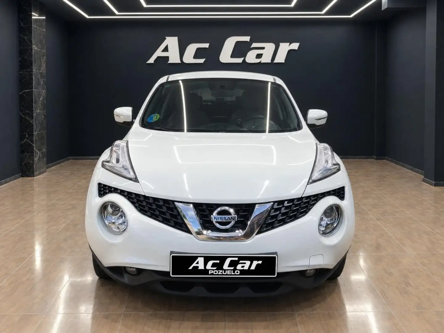 Nissan Juke 1.6i Acenta - 1