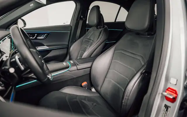 Mercedes-Benz E-Class view 14