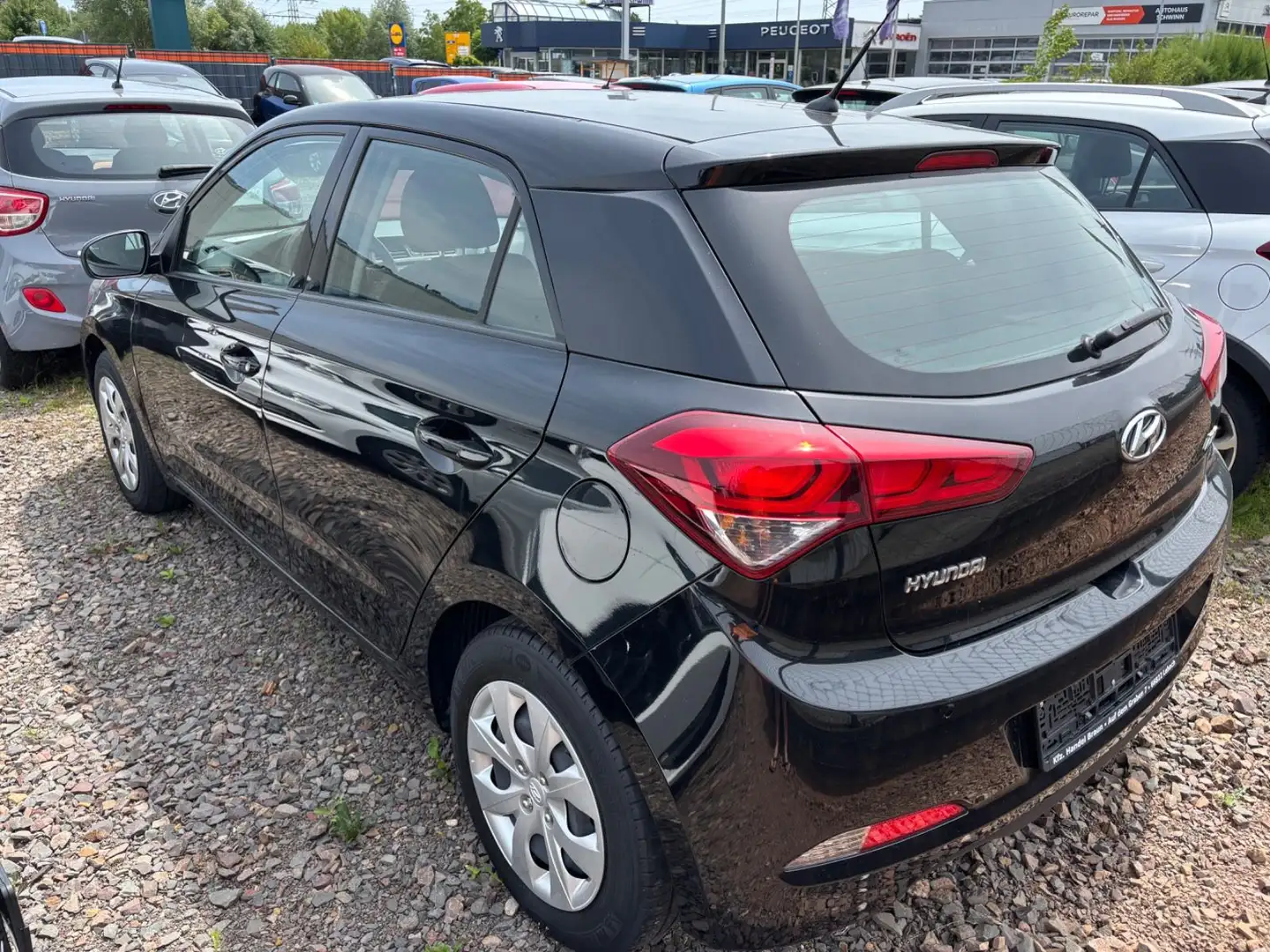 Hyundai i20 Classic Black - 2