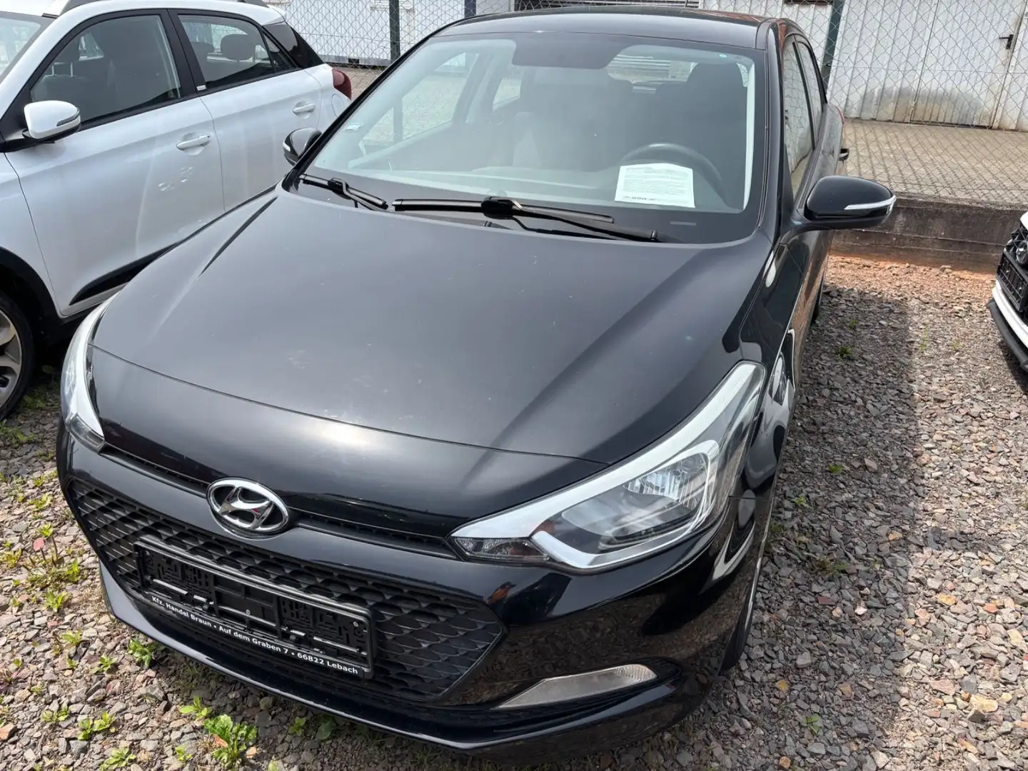 Hyundai i20 Classic Black - 1