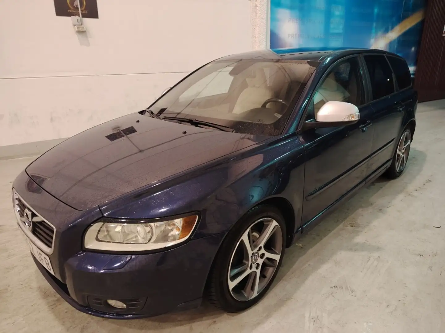 Volvo V50 1.6D DRIVe Business Edition 115 Negru - 1