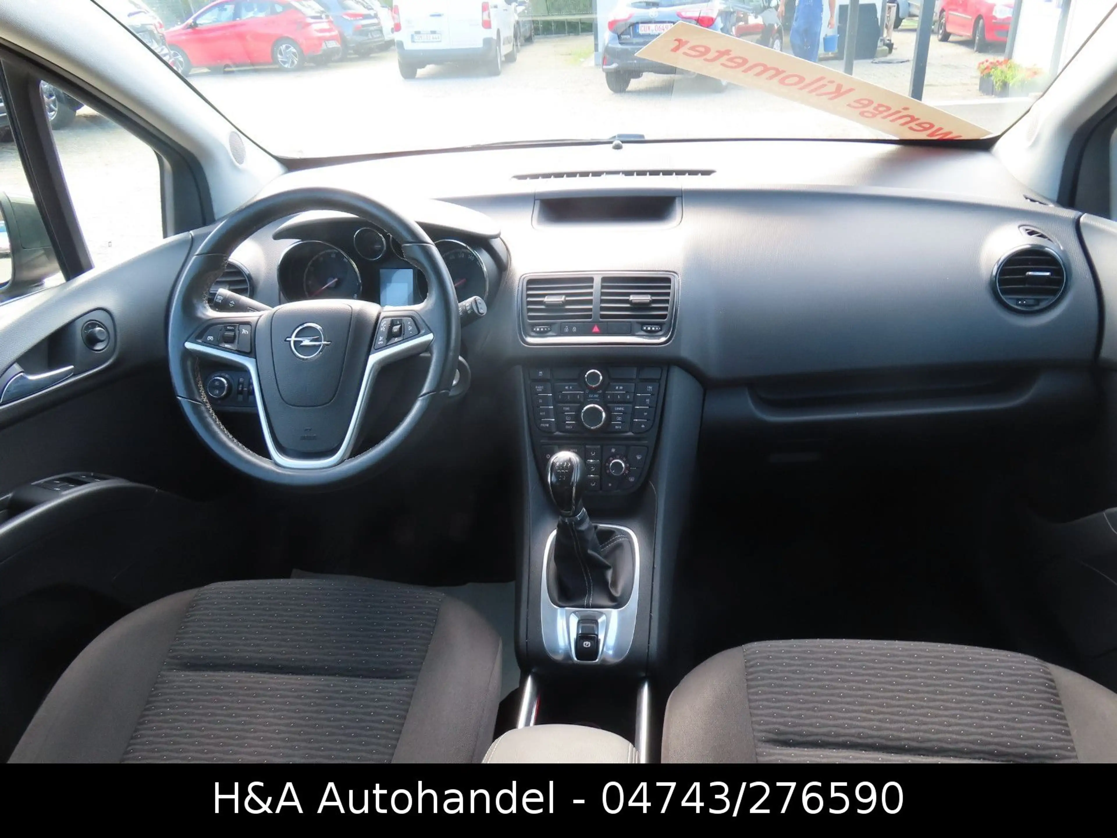 Opel Meriva B Active — photo 15