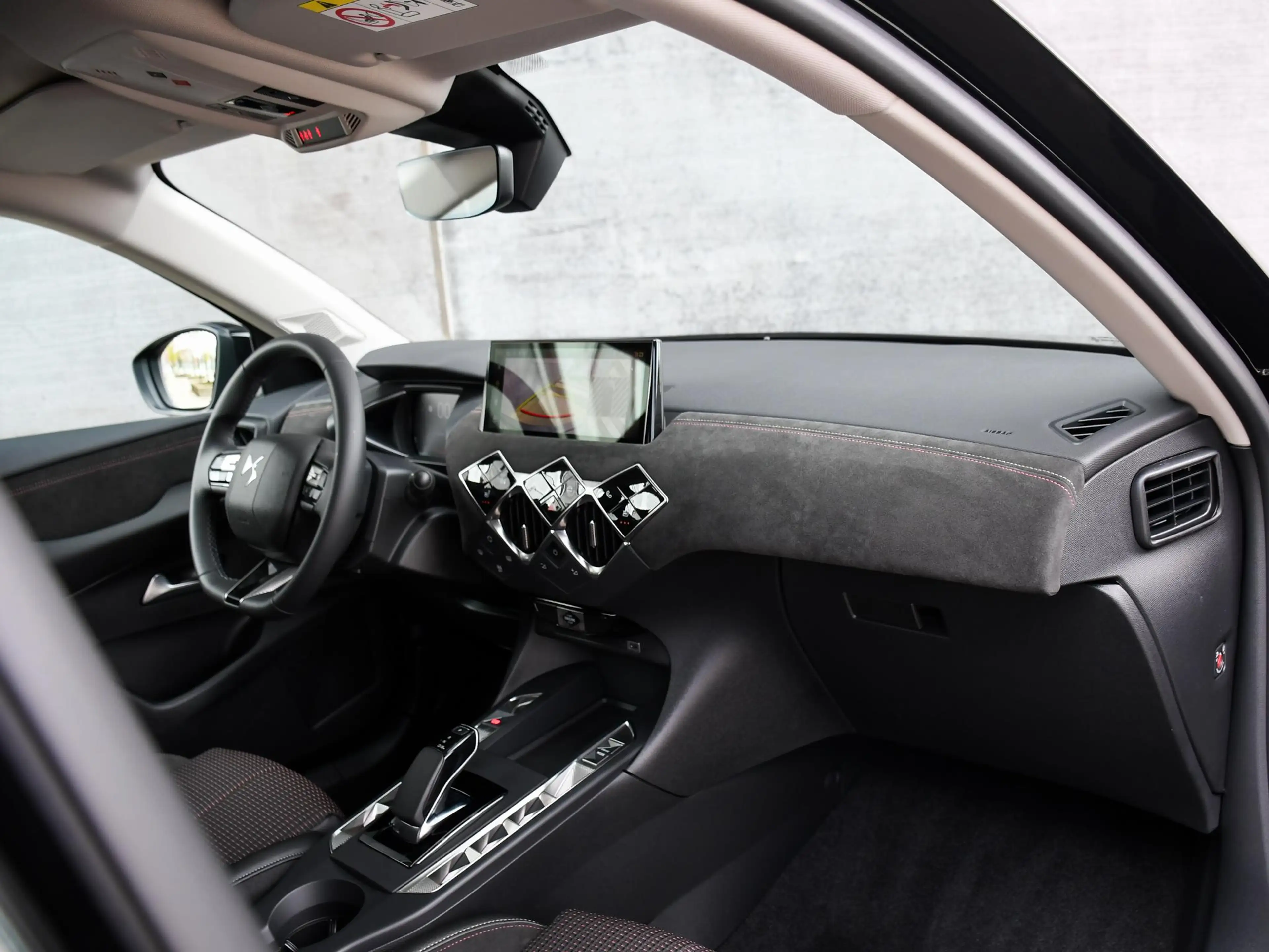 DS Automobiles DS 3 E-Tense Edition France 54 kWh 156pk Automaat CRUIS — photo 11